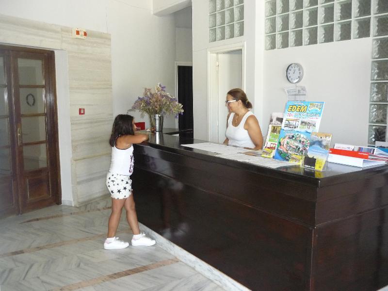 Pelagia Bay Hotel Agia Pelagia Eksteriør billede